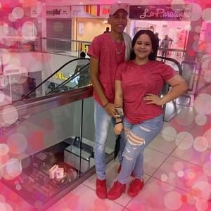 Meet your Posher, Lorena taveras